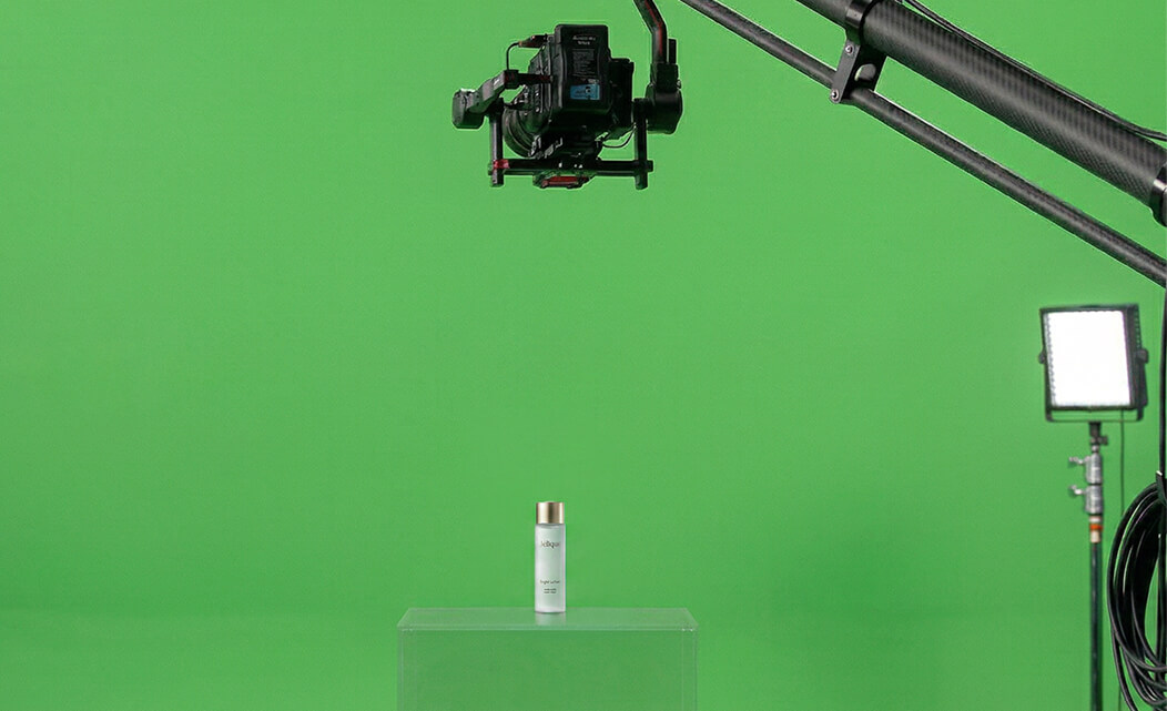 化粧品ボトルのプロモーション動画