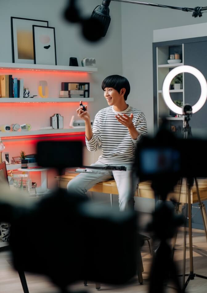 YouTube番組のライブ配信・撮影サービス