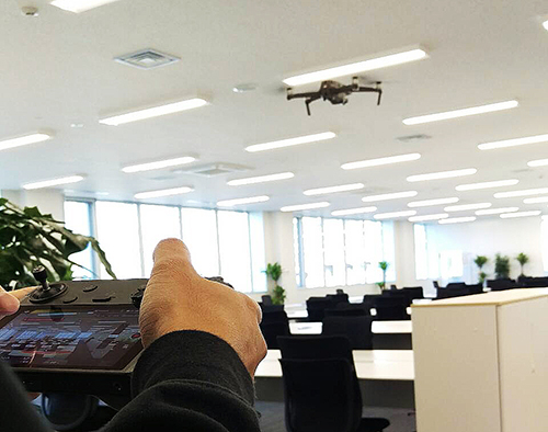 室内　小型・マイクロドローン