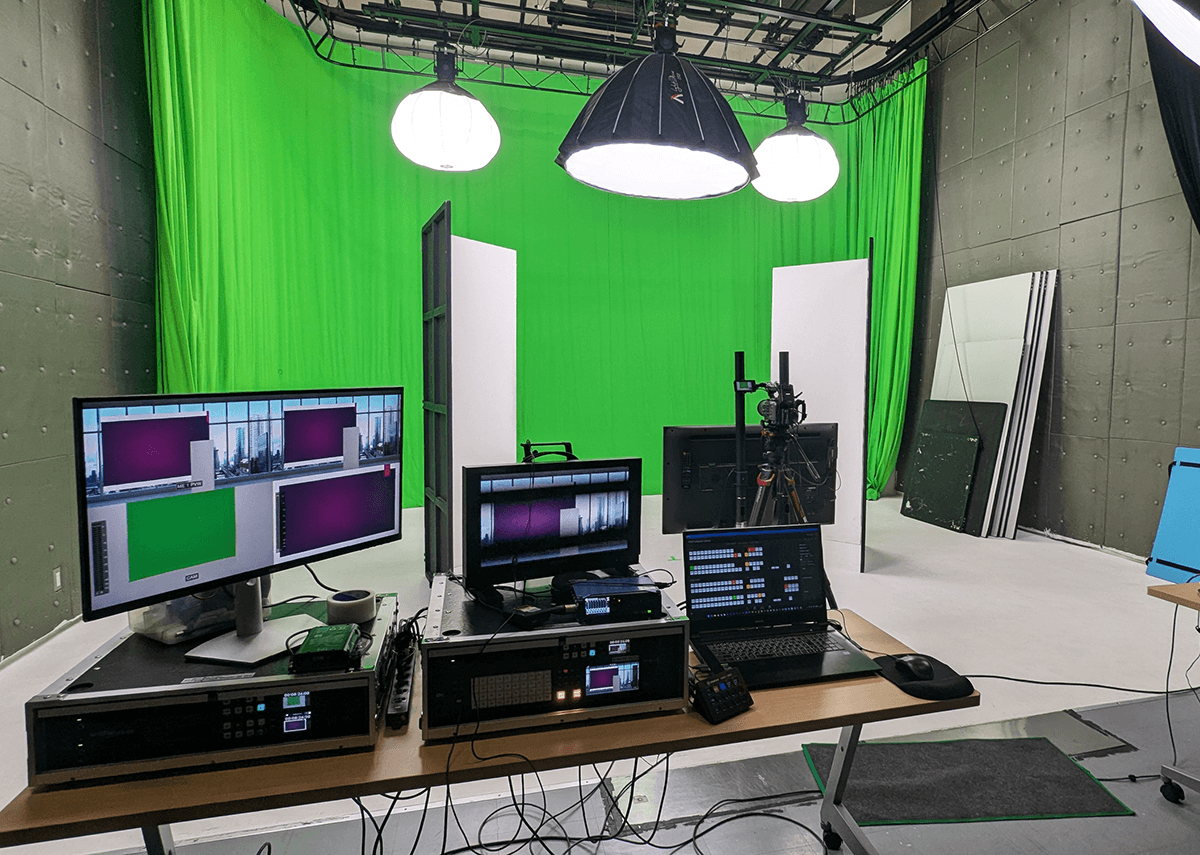 【ライブ配信スタジオ】撮影・照明・音声・スイッチャーをワンオペで行うウェビナー収録