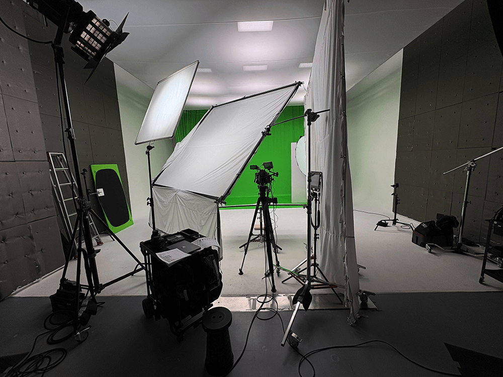 【クロマキースタジオ】医療・製薬系映像のグリーンバック収録