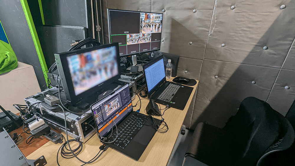 【クロマキースタジオ】グループを起用したCM収録のグリーンバック撮影と白ホリゾント撮影