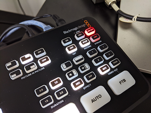 ATEM Mini Pro + ストリーミングブリッジ